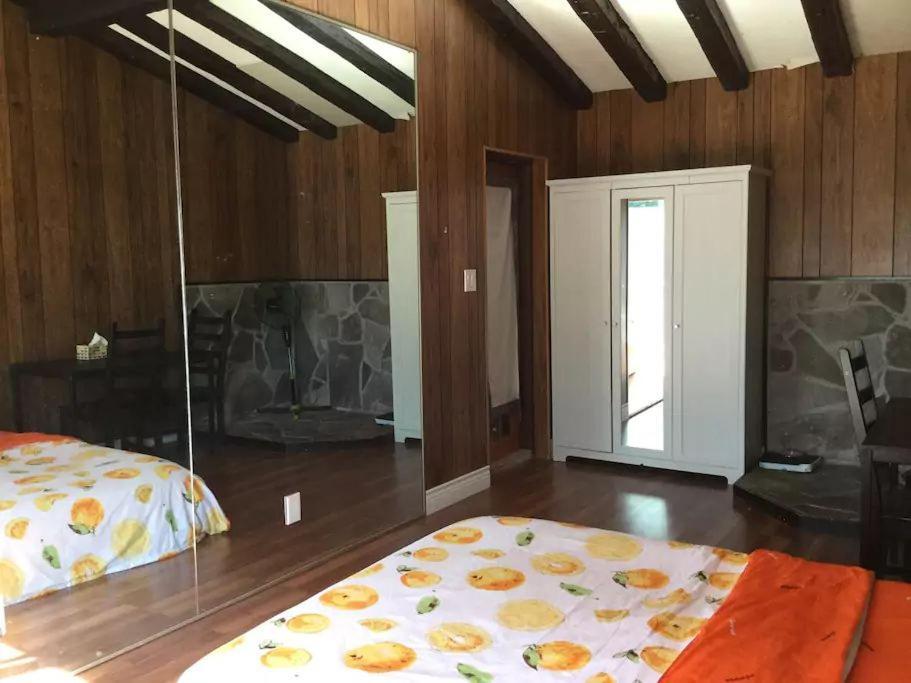 Private Rooms 5 Min Finch West Subway - York University Toronto Bagian luar foto