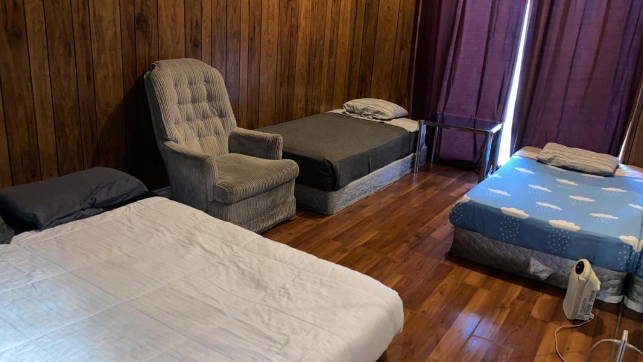 Private Rooms 5 Min Finch West Subway - York University Toronto Bagian luar foto